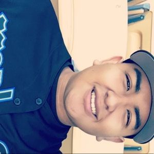 Meet your Posher, Andres